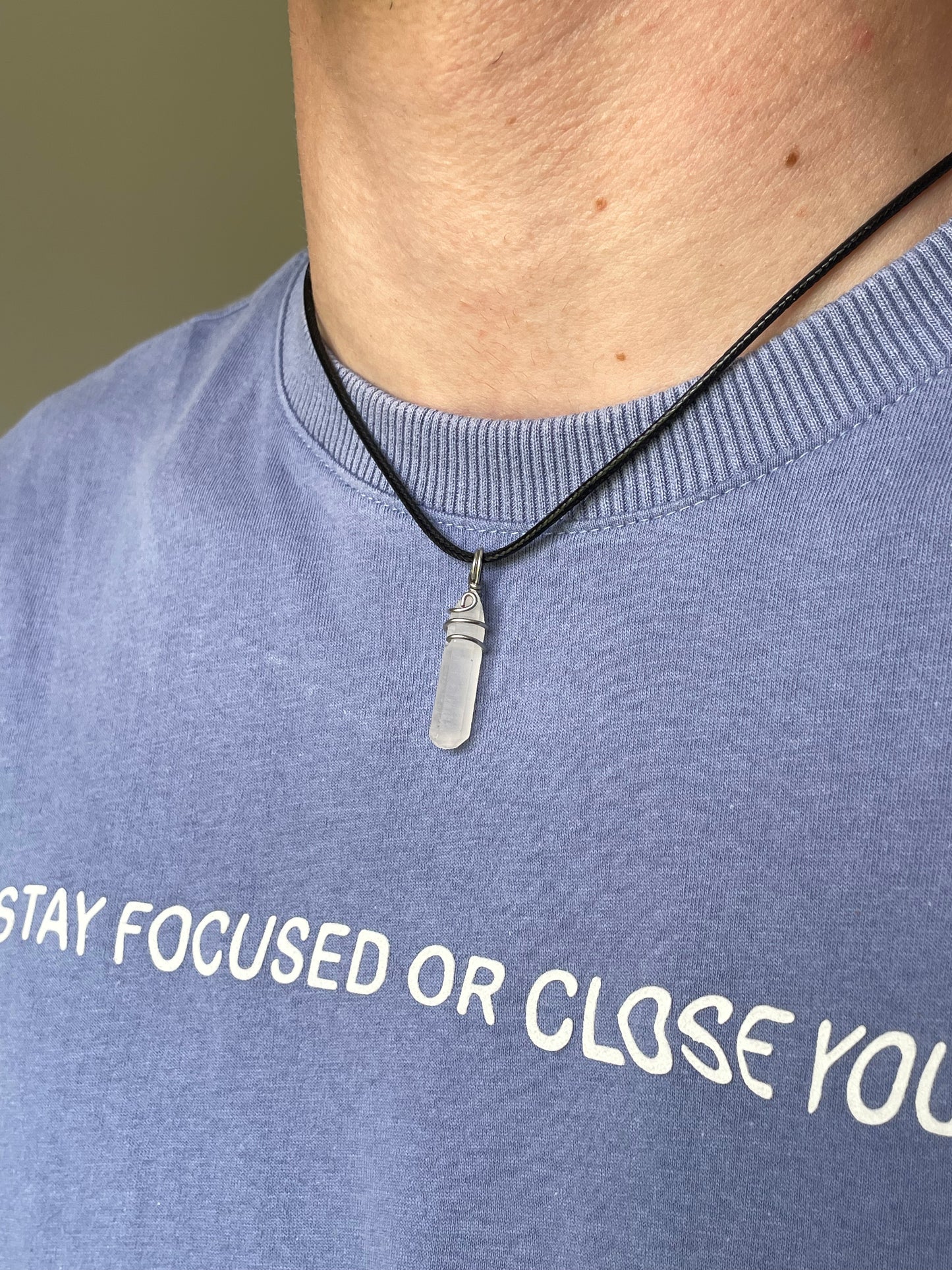 XS Hyaline Quartz tip pendant in silver