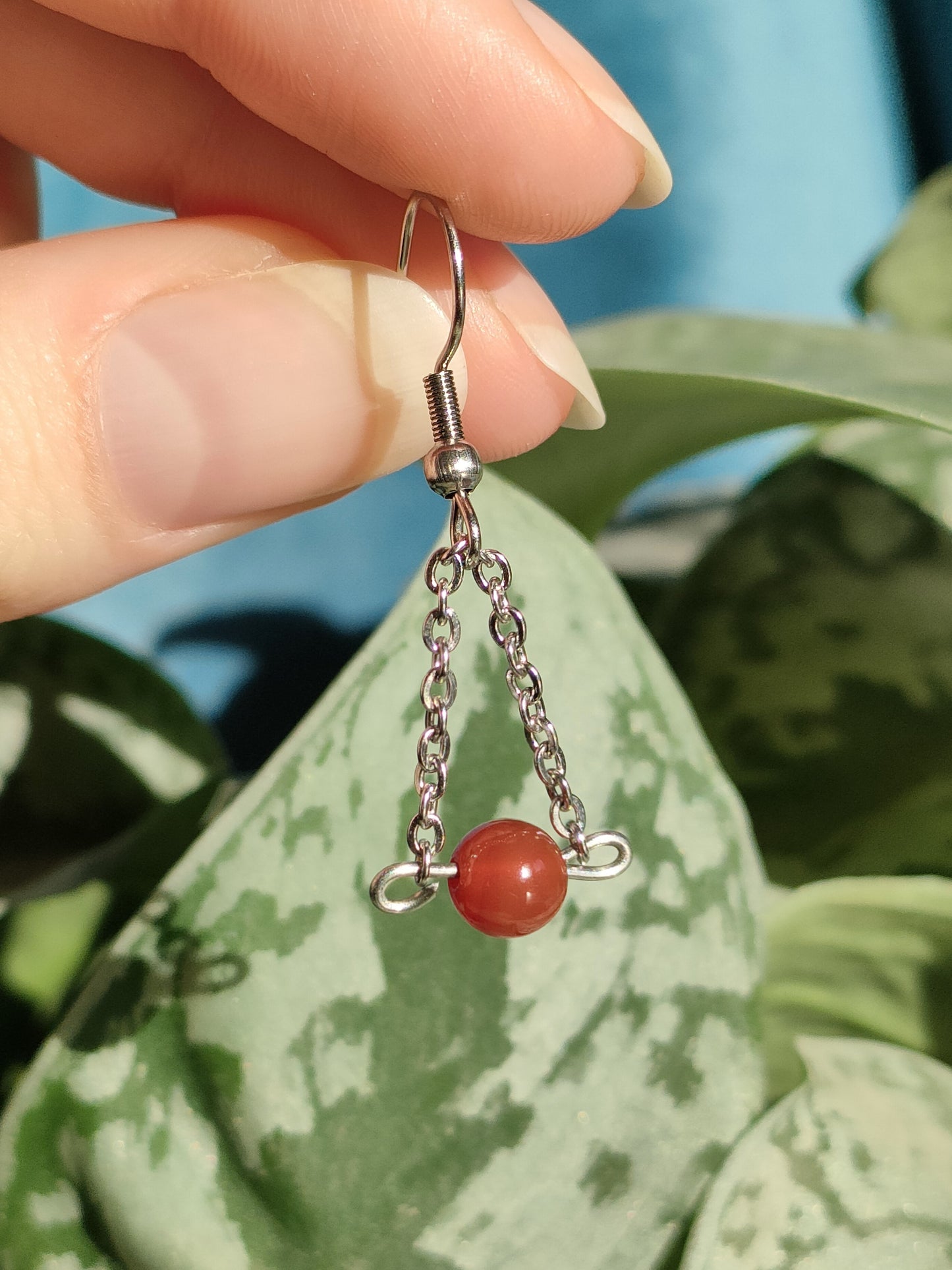 Carnelian pendulum earrings